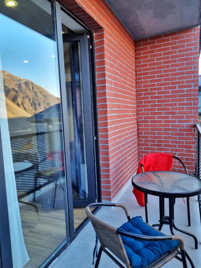 Devdaraki Apartments Kazbegi Dış mekan fotoğraf