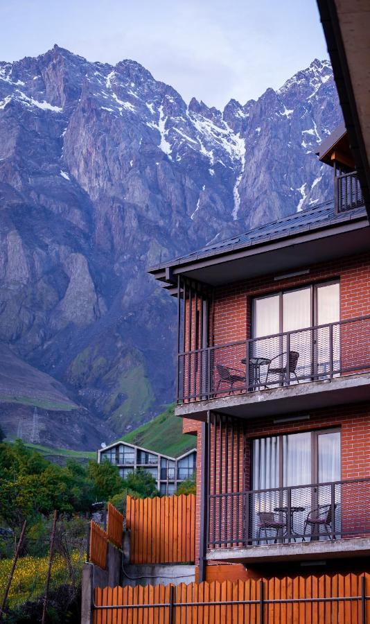 Devdaraki Apartments Kazbegi Dış mekan fotoğraf
