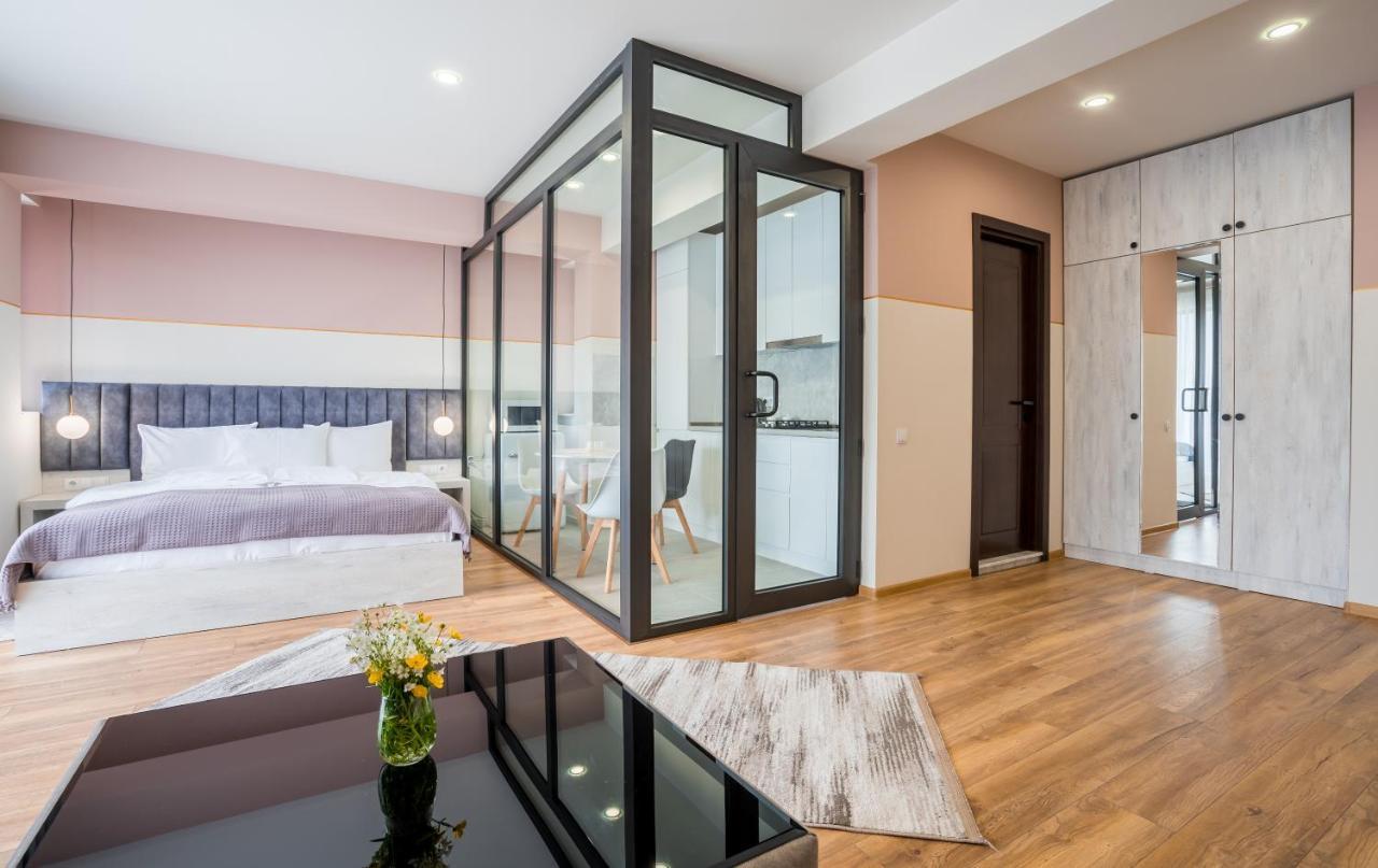 Devdaraki Apartments Kazbegi Dış mekan fotoğraf