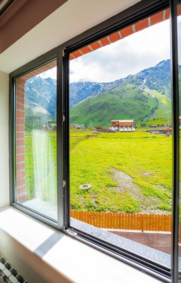 Devdaraki Apartments Kazbegi Dış mekan fotoğraf